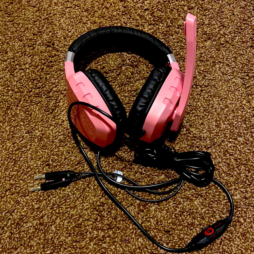 Pink senicc gaming headphones